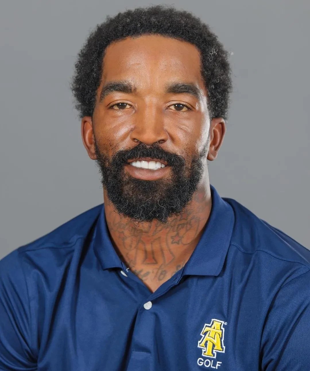 爱游戏-菲尼克斯太阳发布备战花絮，赛前主帅复盘，欧超杯任务艰巨，团队化学反应显著(太阳vs尼克斯首发)