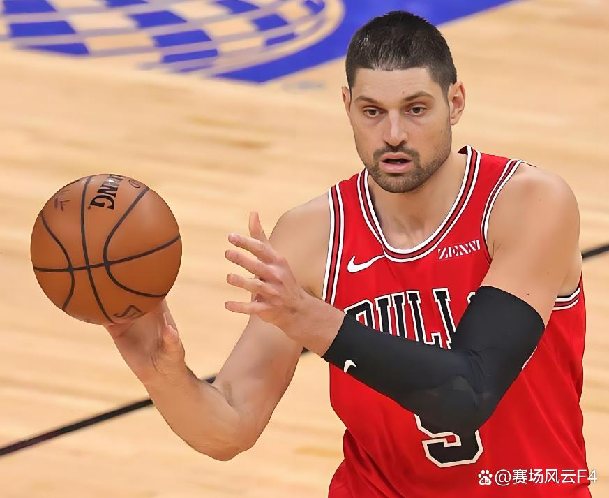 爱游戏app-芝加哥公牛迎NBA季后赛关键赛,赛前外线爆发,引发热议,纪律约束更严格的简单介绍